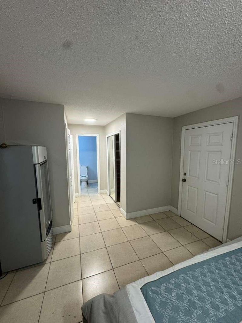 2593 38th Avenue N, Unit B, Saint Petersburg, FL 33713 Photo