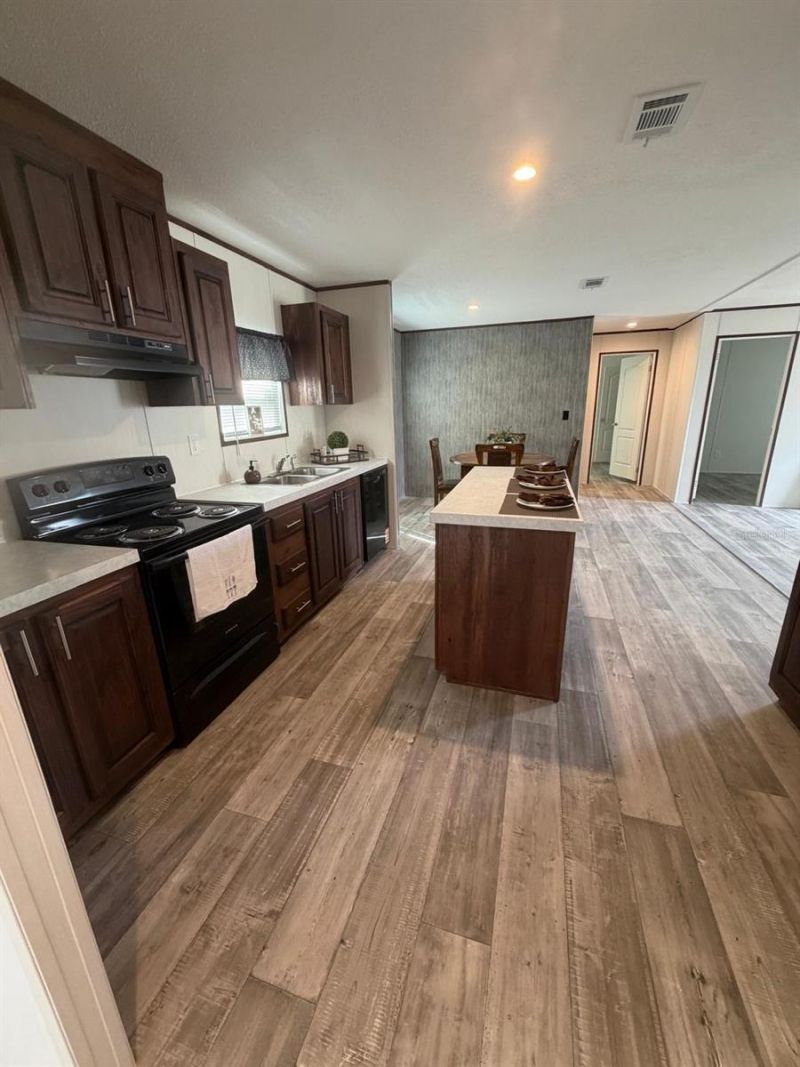 8330 NE 113th Lane , Bronson, FL 32621 Photo