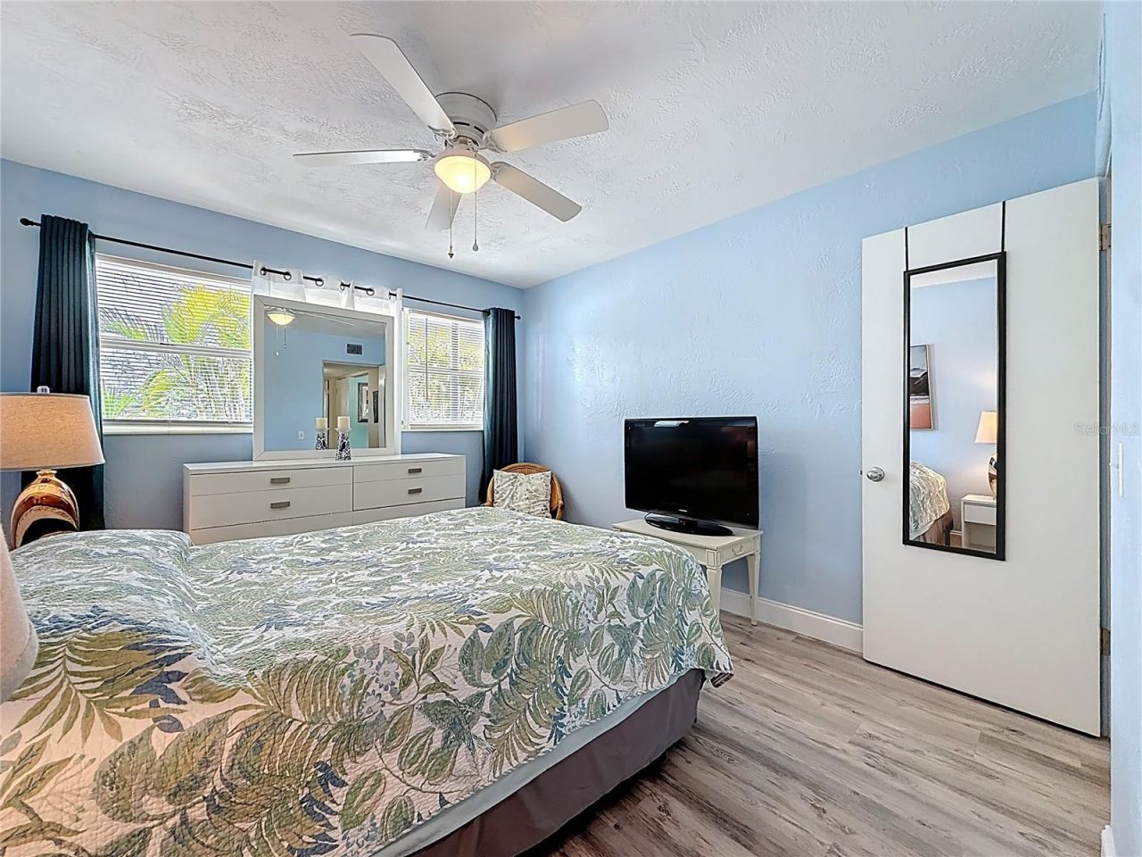 5861 42nd Terrace N, Unit 1610, Kenneth City, FL 33709 Photo