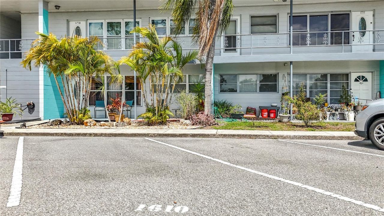 5861 42nd Terrace N, Unit 1610, Kenneth City, FL 33709 Photo