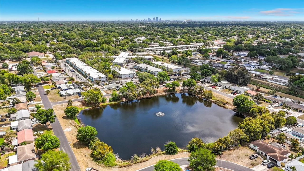 5861 42nd Terrace N, Unit 1610, Kenneth City, FL 33709 Photo