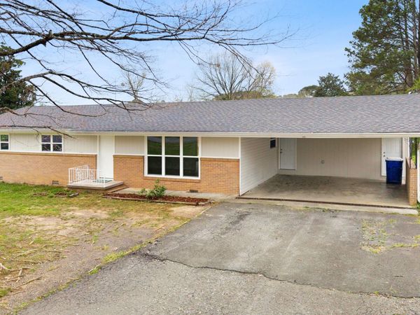 1105 Clingan Ridge Drive, Cleveland, TN 37312