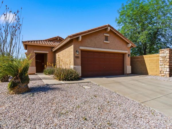 2463 W KRISTINA Avenue, San Tan Valley, AZ 85144