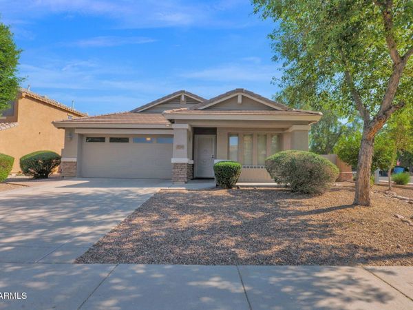 2730 E DRY WOOD Road, Phoenix, AZ 85024