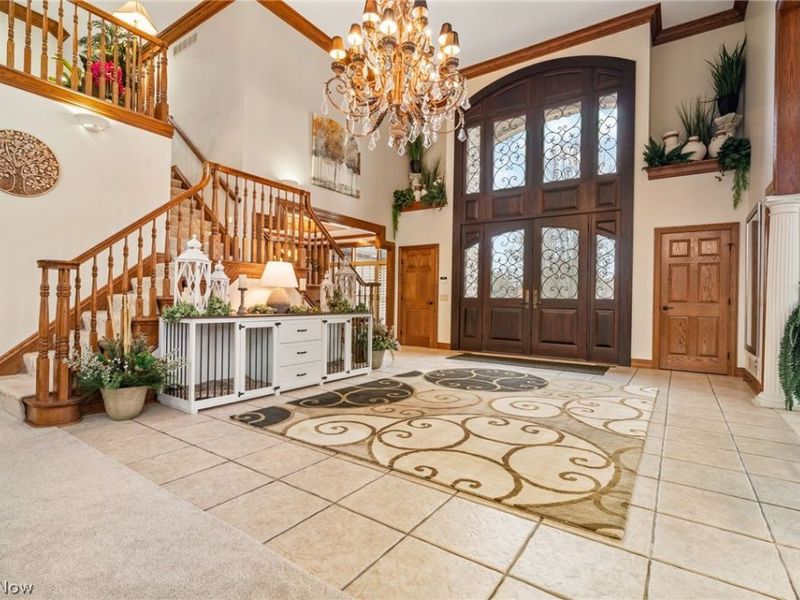 1311 Chantilly Circle NE, Canton, OH 44721 Photo 5