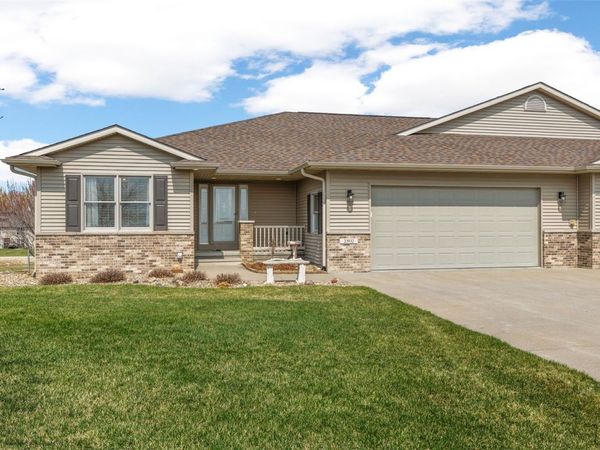 23932 Basham Lane , Anamosa, IA 52202