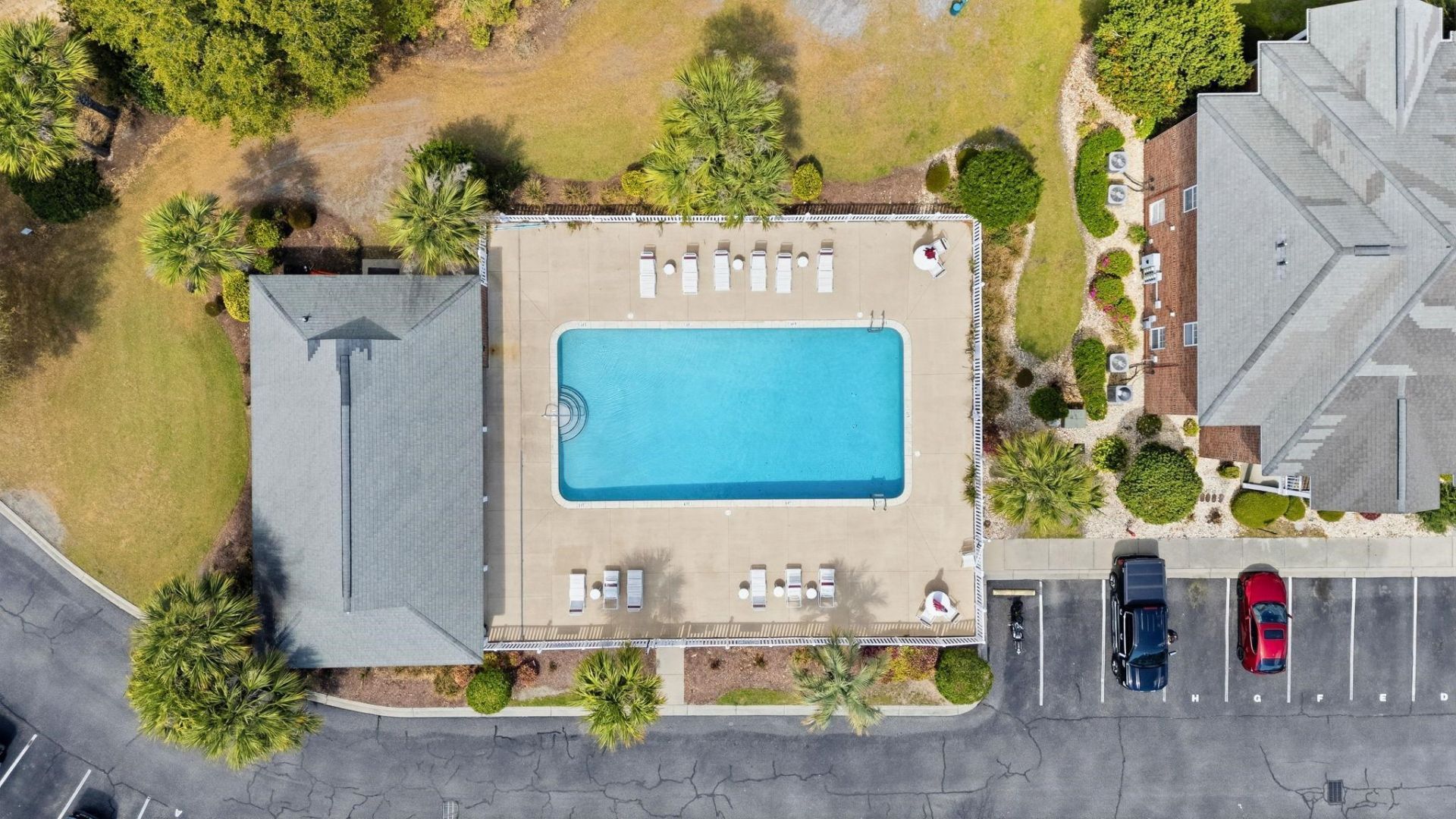 2013 Silvercrest Dr. Photo 32