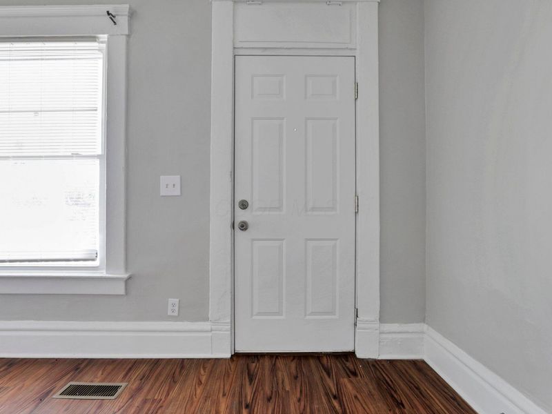 235-237 Avondale Avenue , Columbus, OH 43223 Photo 6