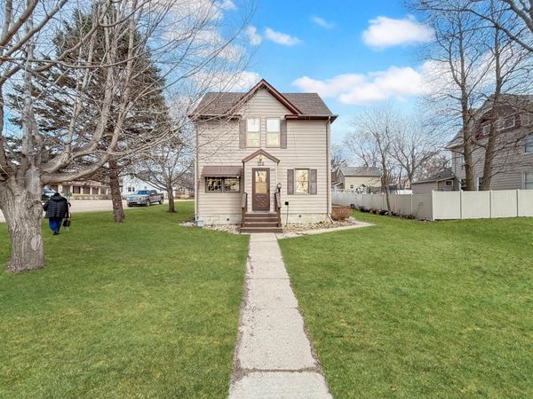 112 4th Street NW, Ortonville, MN 56278