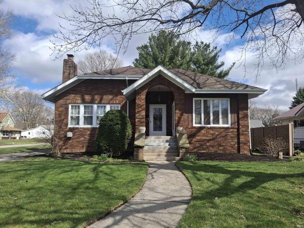 107 N Jackson Avenue, Fowler, IN 47944