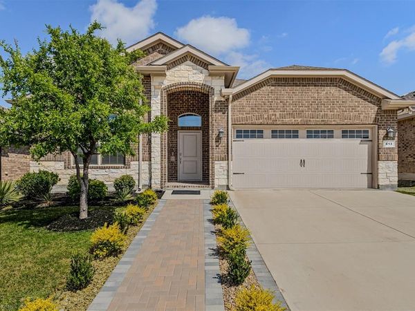 613 Heartland Drive, Glenn Heights, TX 75154