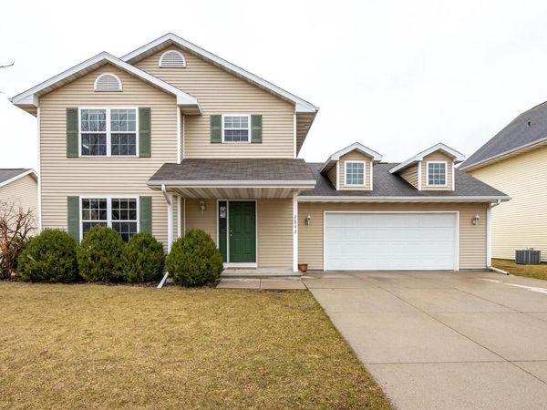 2642 MARATHON AVENUE, Neenah, WI 54956