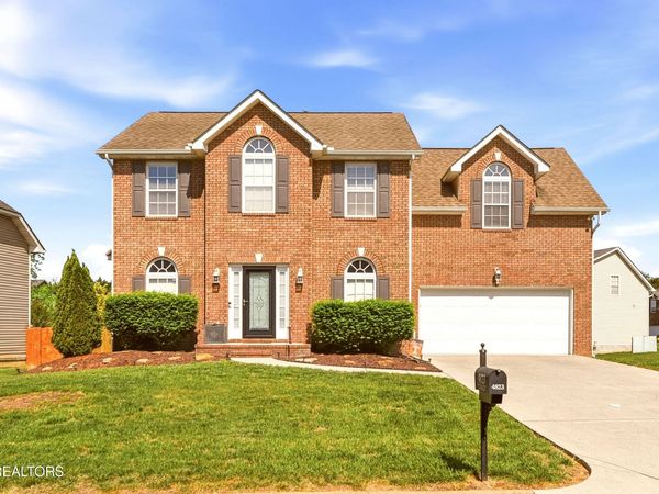 4823 Horsestall Drive, Knoxville, TN 37918