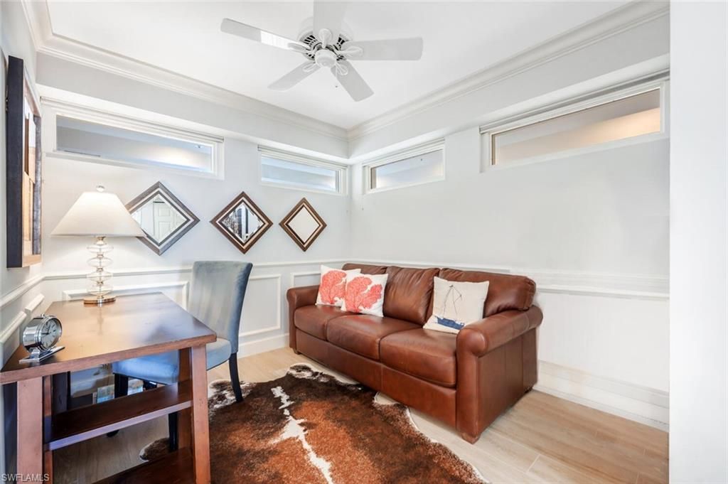 6849 Grenadier Blvd, Unit 503, Naples, FL 34108 Photo