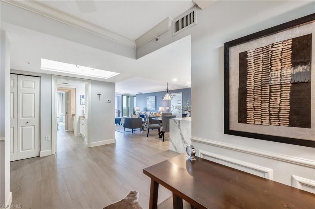 6849 Grenadier Blvd, Unit 503, Naples, FL 34108 Photo