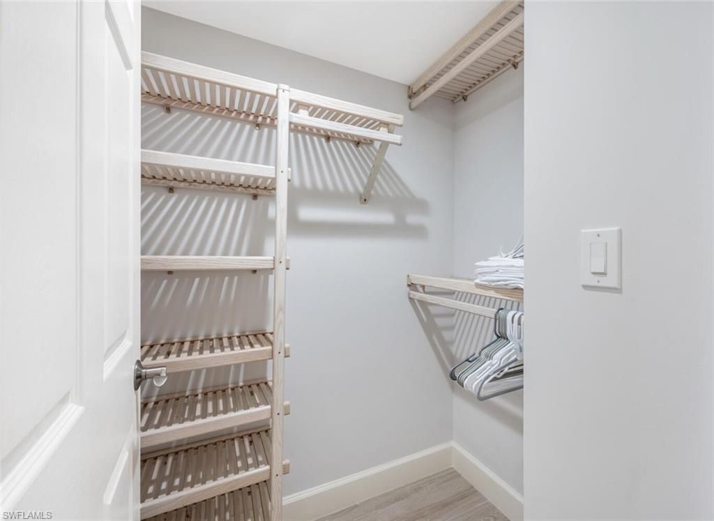 6849 Grenadier Blvd, Unit 503, Naples, FL 34108 Photo