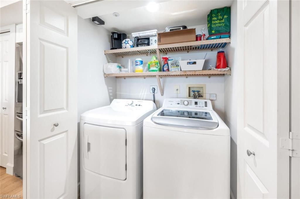 6849 Grenadier Blvd, Unit 503, Naples, FL 34108 Photo