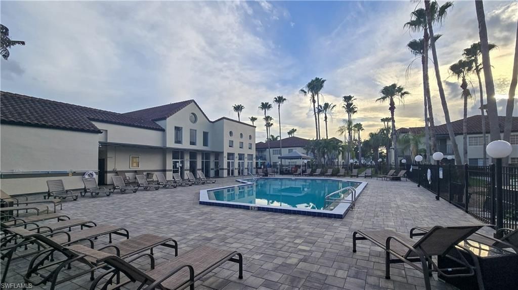 3407 Winkler Ave, Unit 304, Fort Myers, FL 33916 Photo