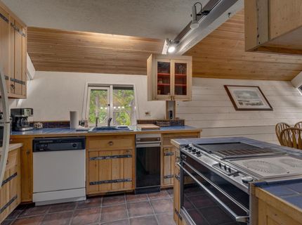 295 Snowbird Loop, Tahoma, CA 96142 Photo