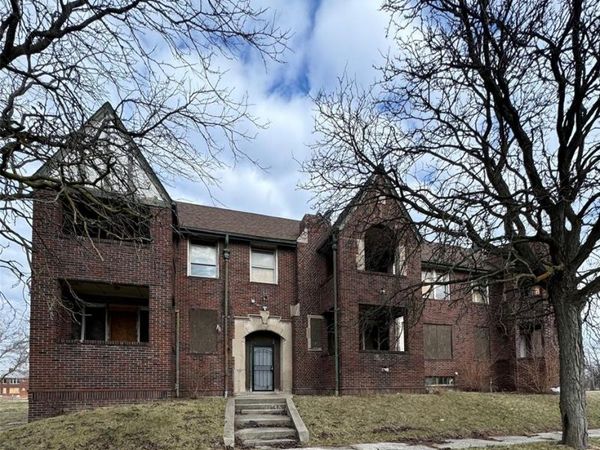 3760 W Chicago, Detroit, MI 48206