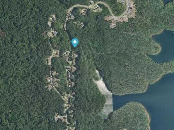 46 Somerset Lane, Cartersville, GA 30121
