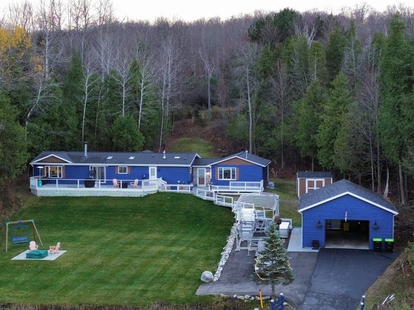 4136 Lakeshore, Boyne City, MI 49712