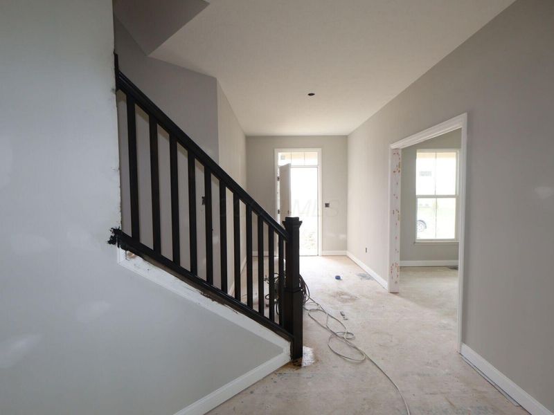 6976 Barksdale Drive , Dublin, OH 43016 Photo 3