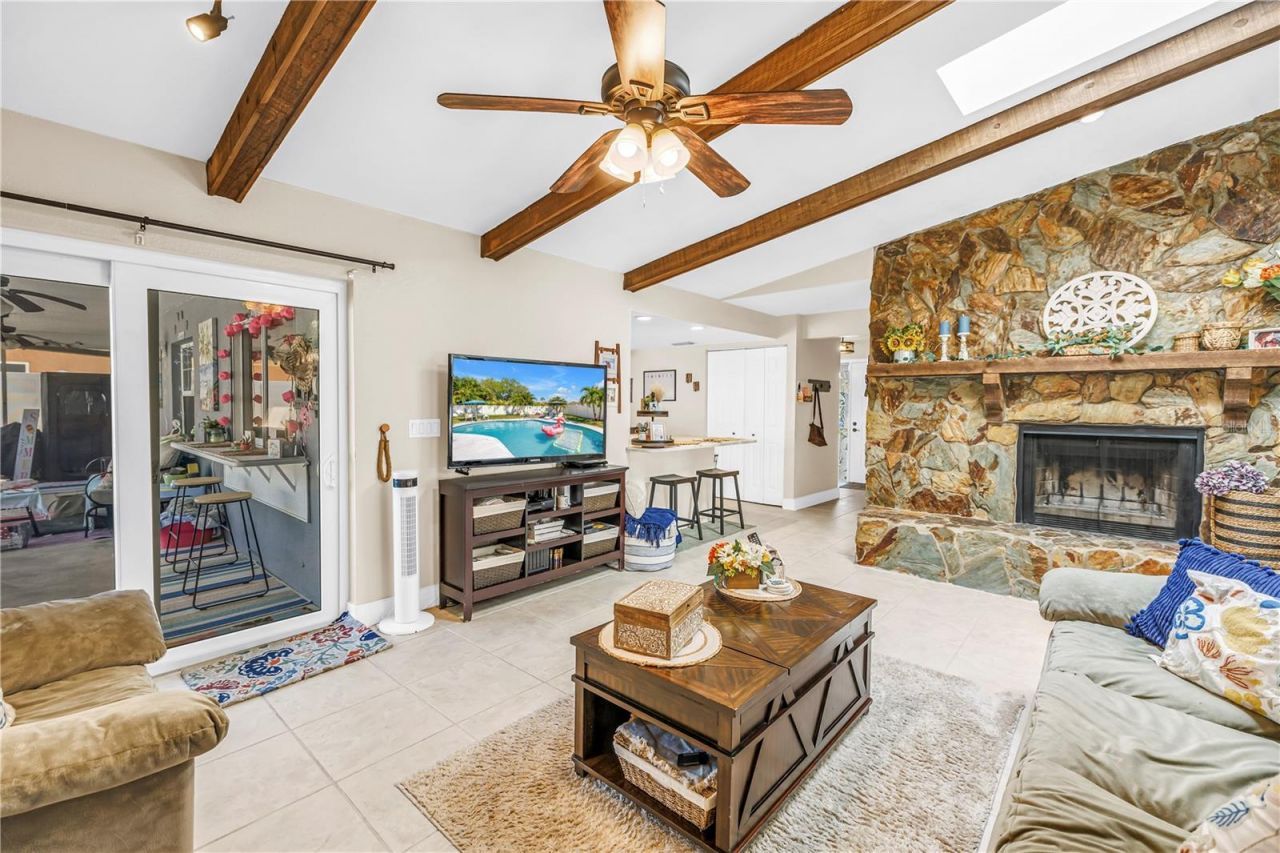 12487 93rd Avenue , Seminole, FL 33772 Photo