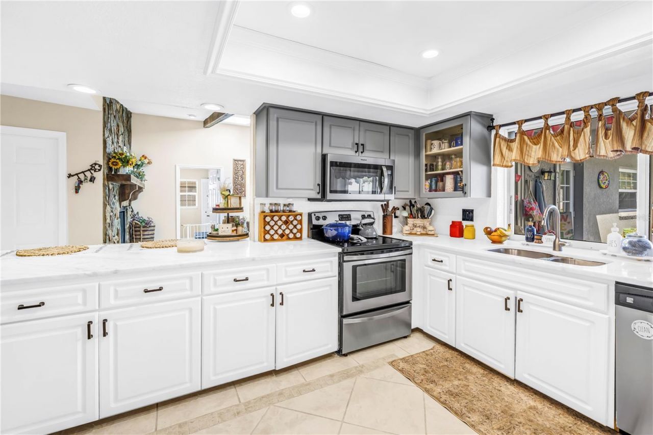 12487 93rd Avenue , Seminole, FL 33772 Photo