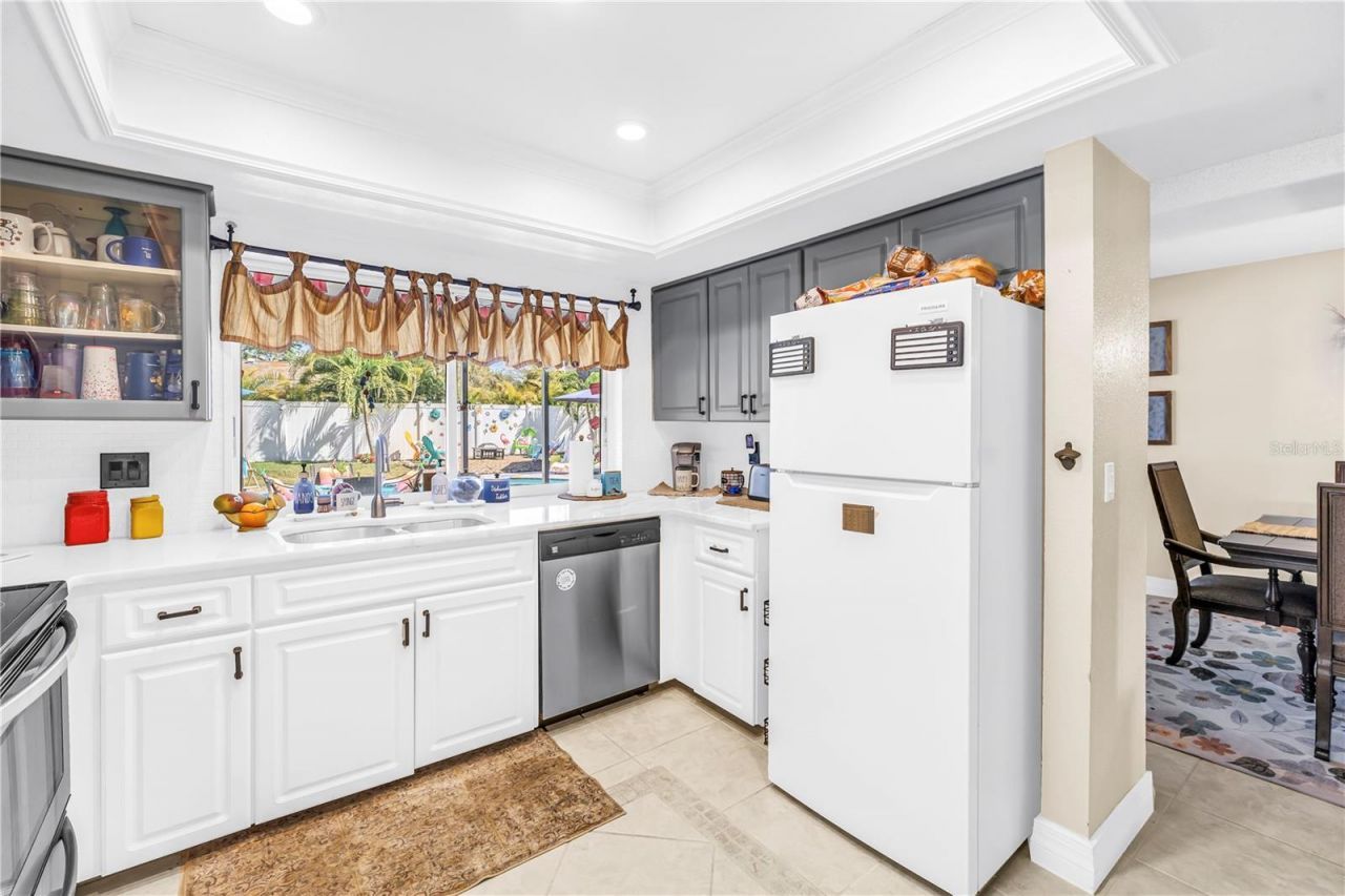 12487 93rd Avenue , Seminole, FL 33772 Photo