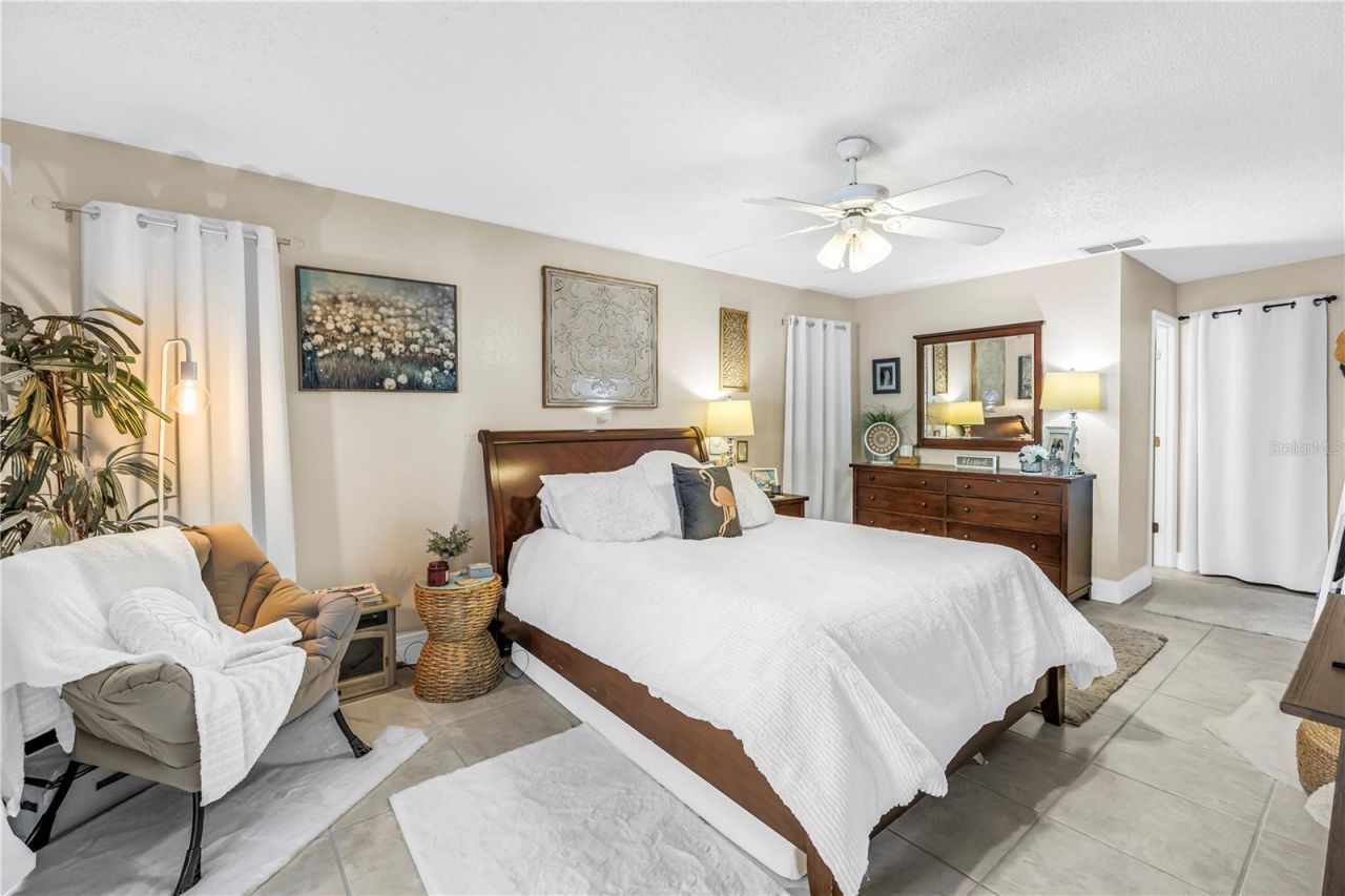 12487 93rd Avenue , Seminole, FL 33772 Photo