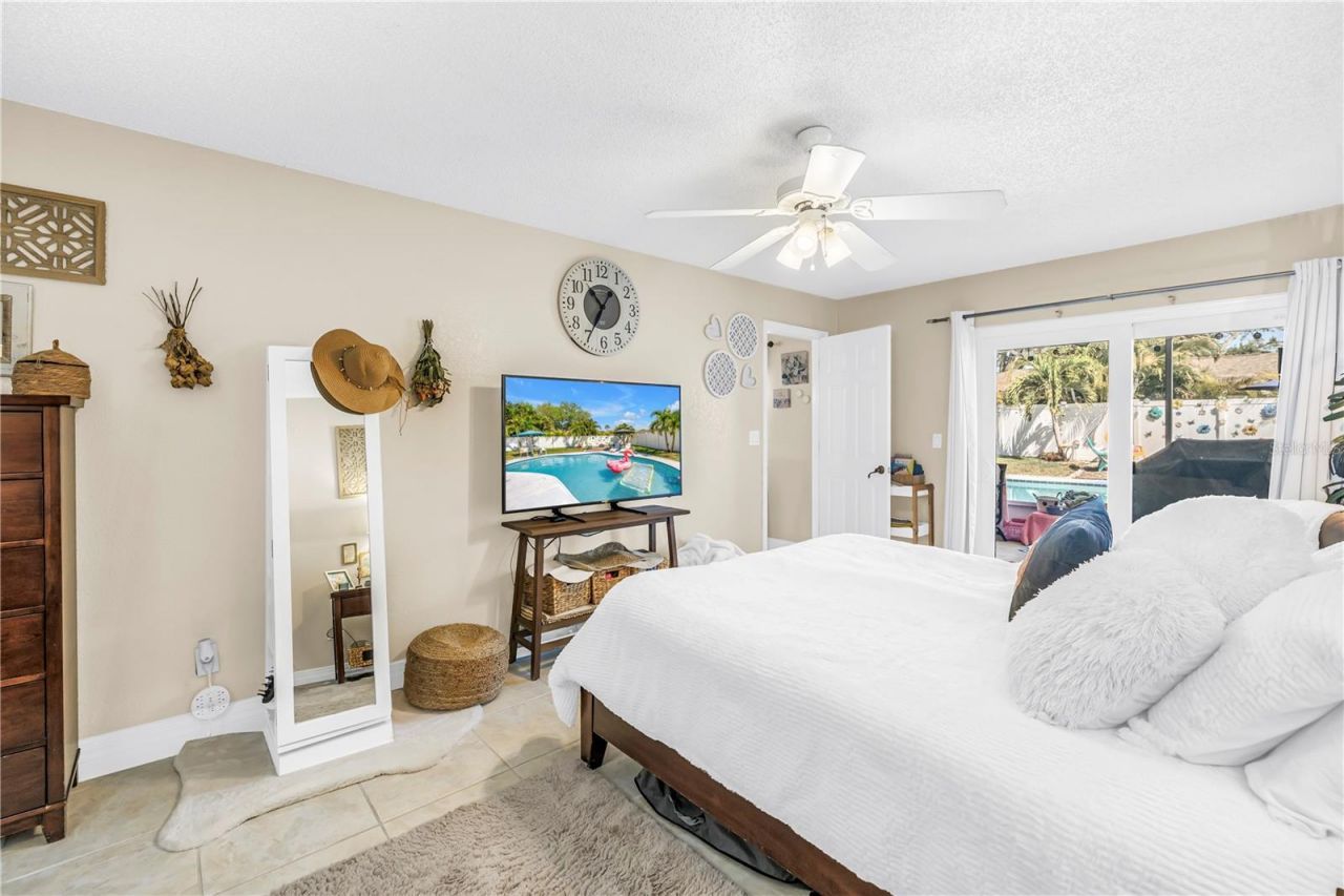 12487 93rd Avenue , Seminole, FL 33772 Photo