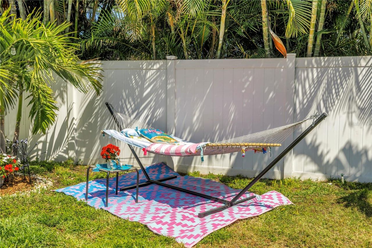 12487 93rd Avenue , Seminole, FL 33772 Photo