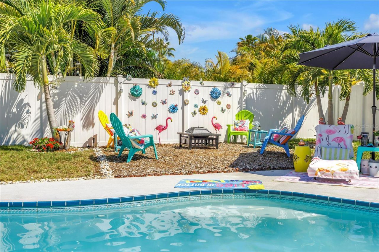 12487 93rd Avenue , Seminole, FL 33772 Photo