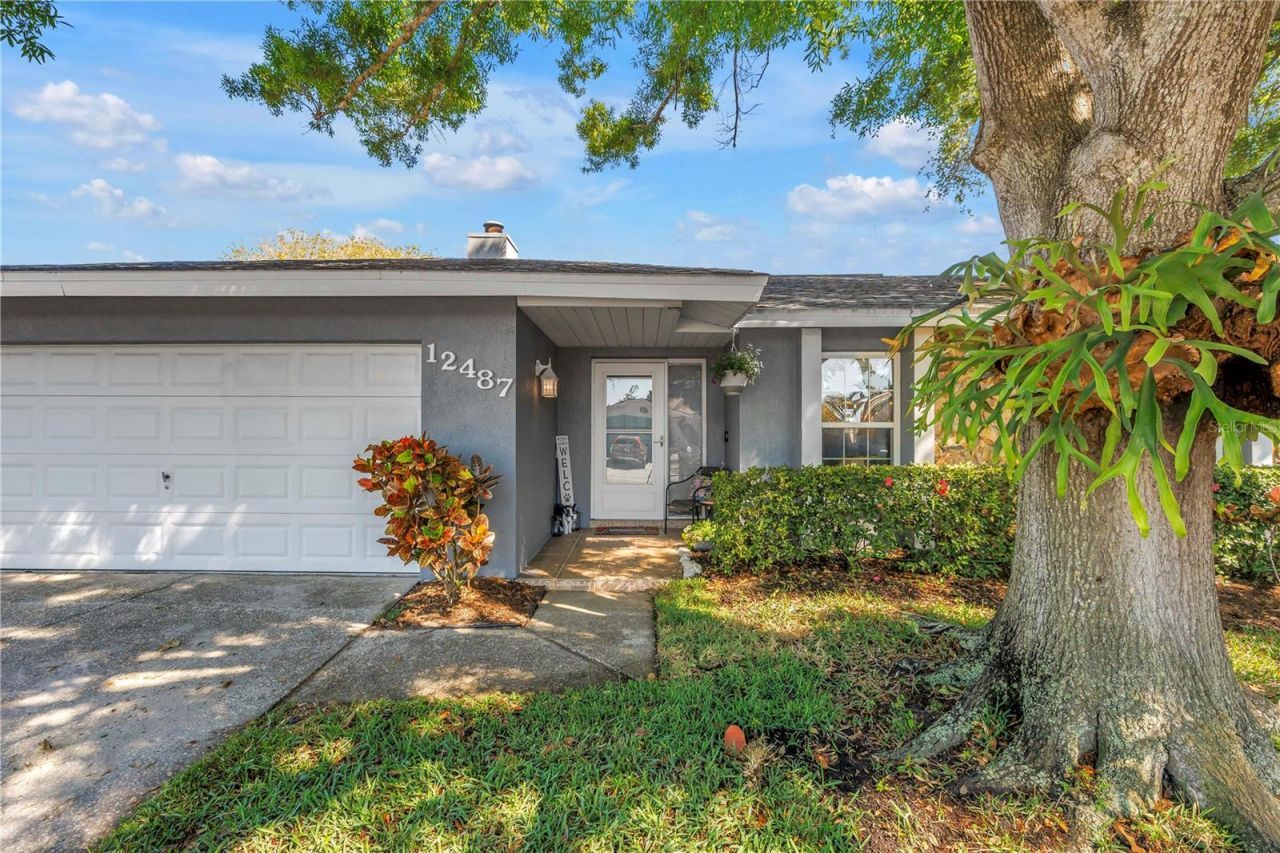 12487 93rd Avenue , Seminole, FL 33772 Photo