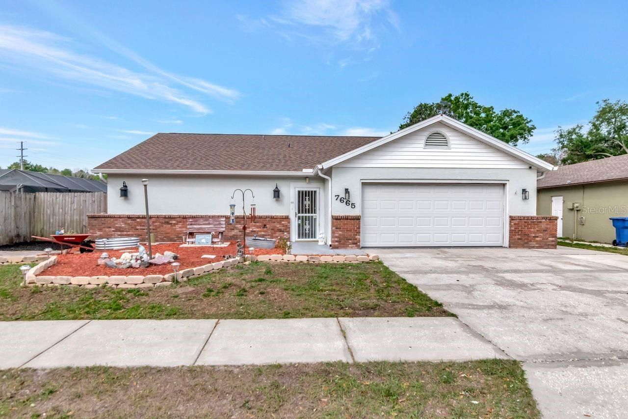 7665 Deer Foot Drive, New Port Richey, FL 34653 Main Photo