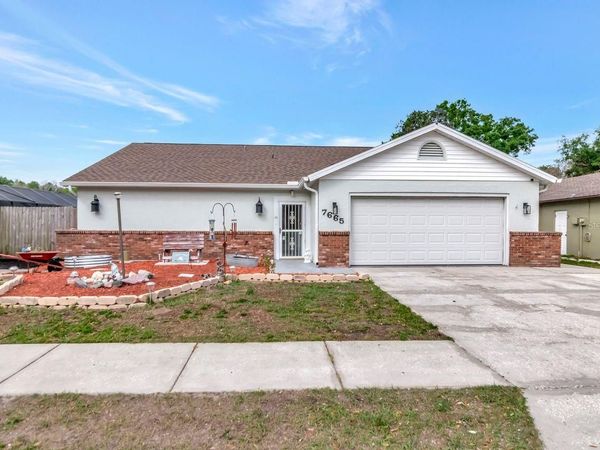 7665 DEER FOOT DRIVE, NEW PORT RICHEY, FL 34653