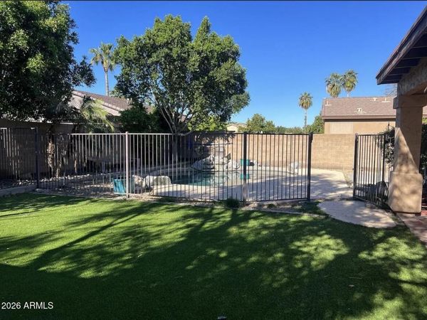 2791 E CARLA VISTA Drive, Chandler, AZ 85225