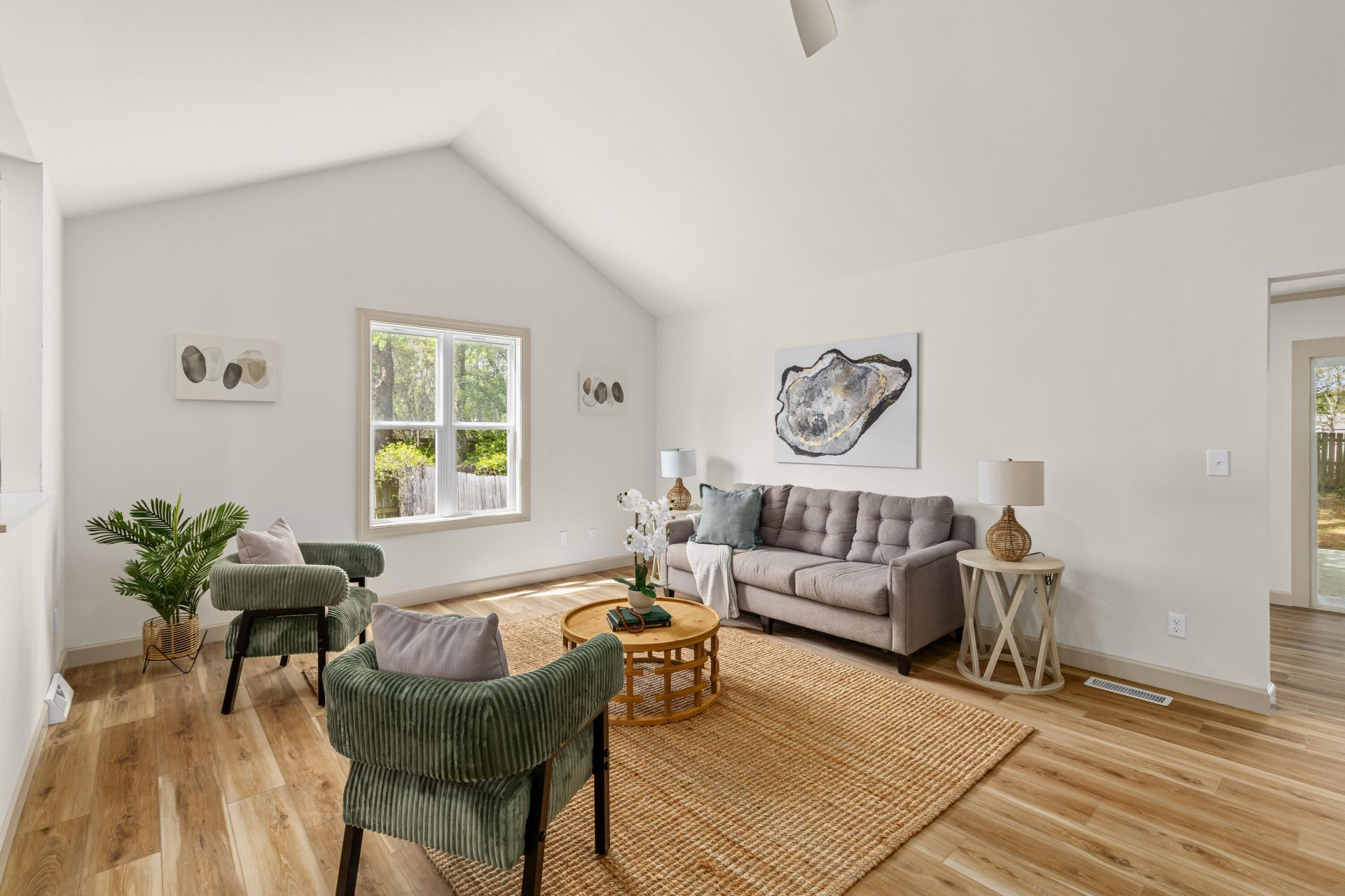 8568 Wagram Lane Photo 10