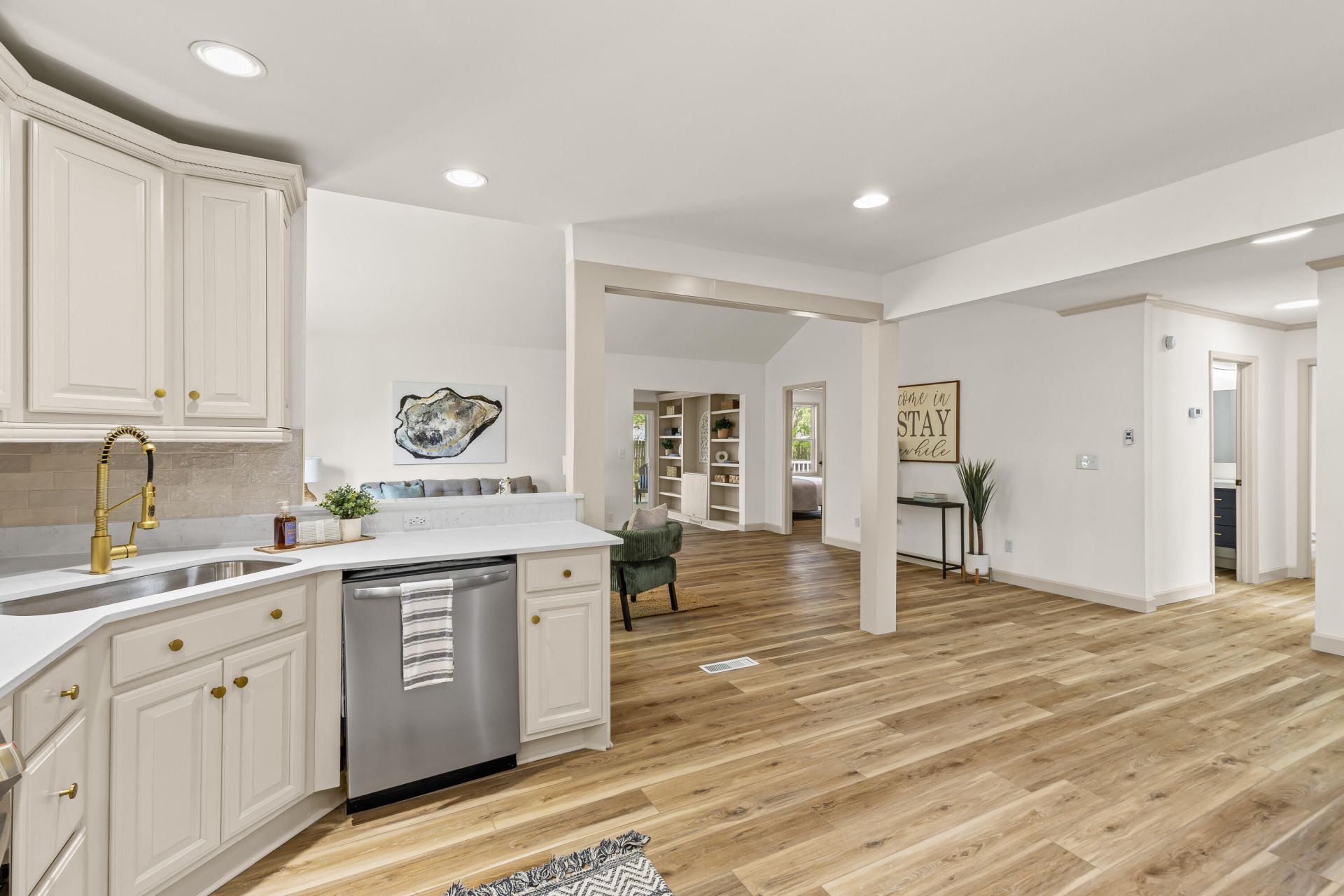 8568 Wagram Lane Photo 9