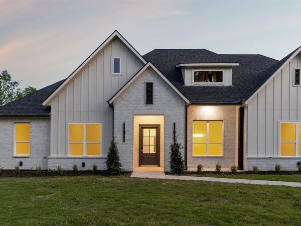 3710 Castle Drive, Rowlett, TX 75089