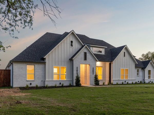 3710 Castle Drive, Rowlett, TX 75089