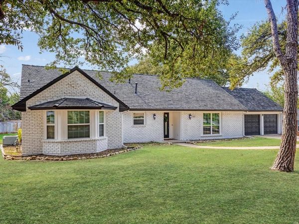 3805 Kimberly Lane, Fort Worth, TX 76133