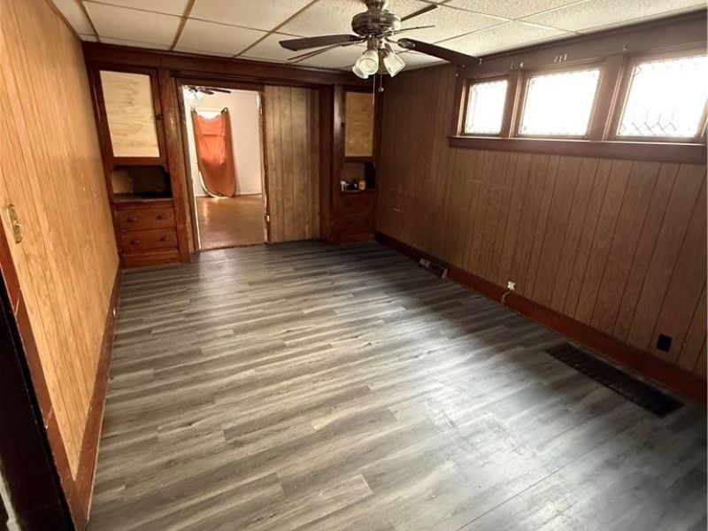 526 E 118th Street, Cleveland, OH 44108 Photo 11