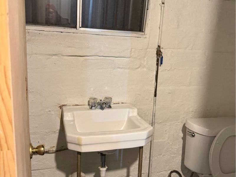 526 E 118th Street, Cleveland, OH 44108 Photo 19