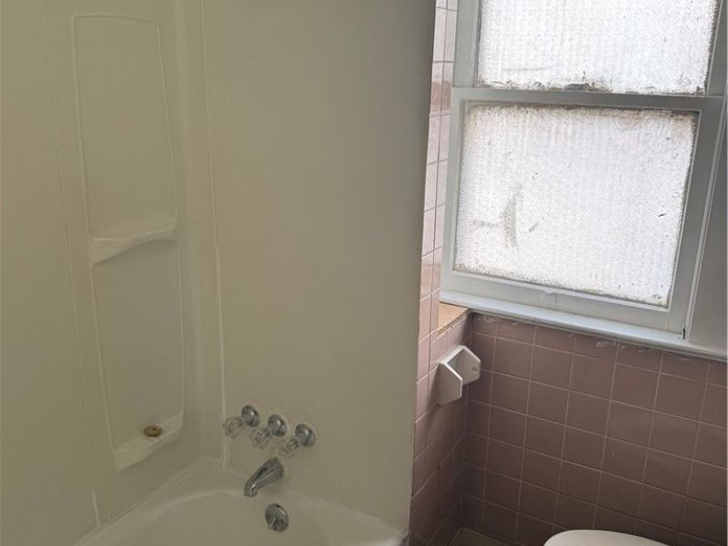 526 E 118th Street, Cleveland, OH 44108 Photo 25