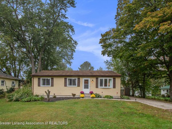 618 Forest Street, Eaton Rapids, MI 48827