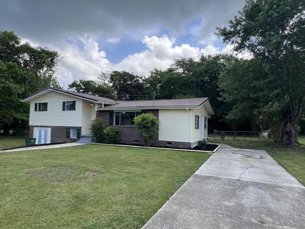 86 Rosewood Drive, Trenton, GA 30752