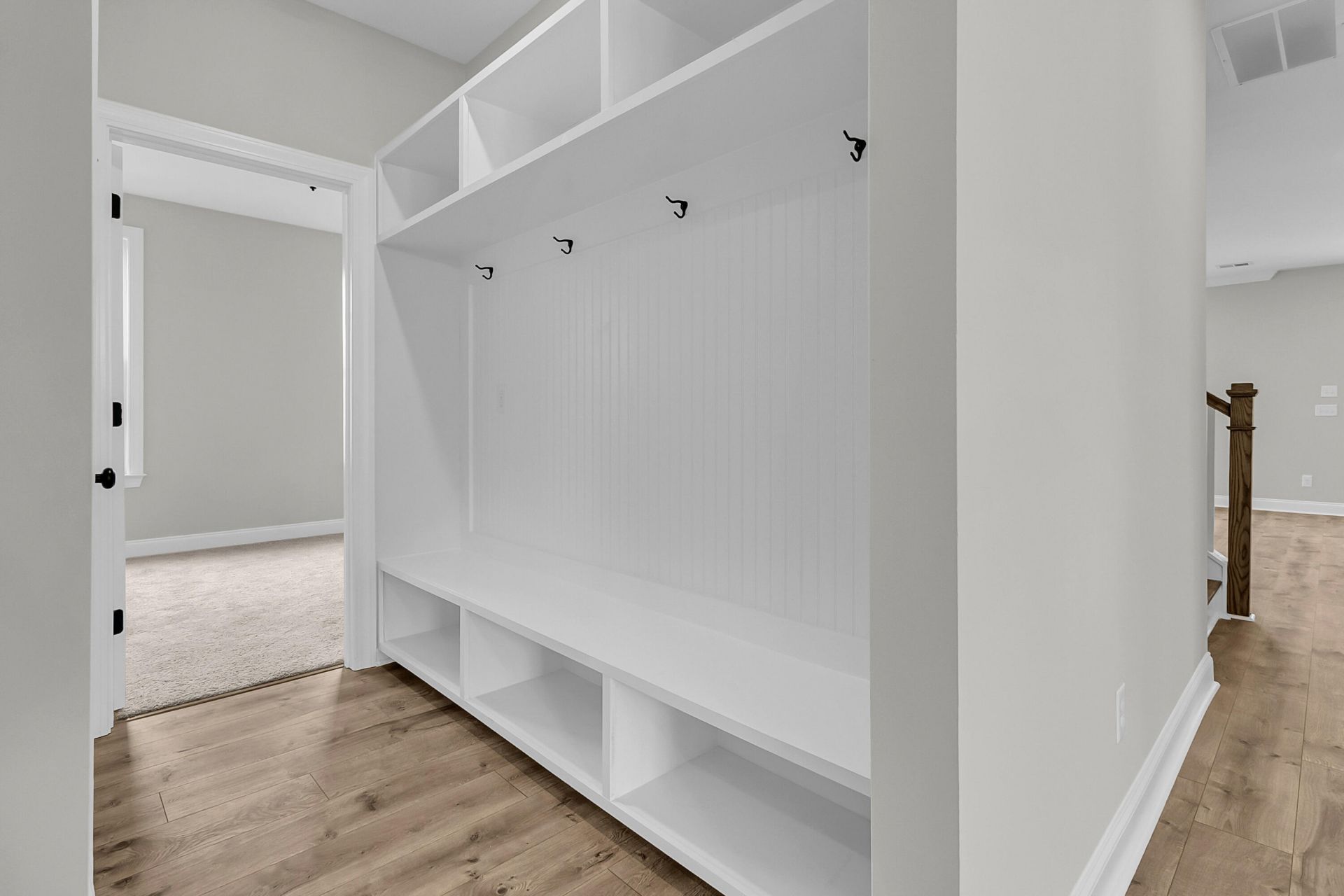 747 Maynard Lane Photo 10