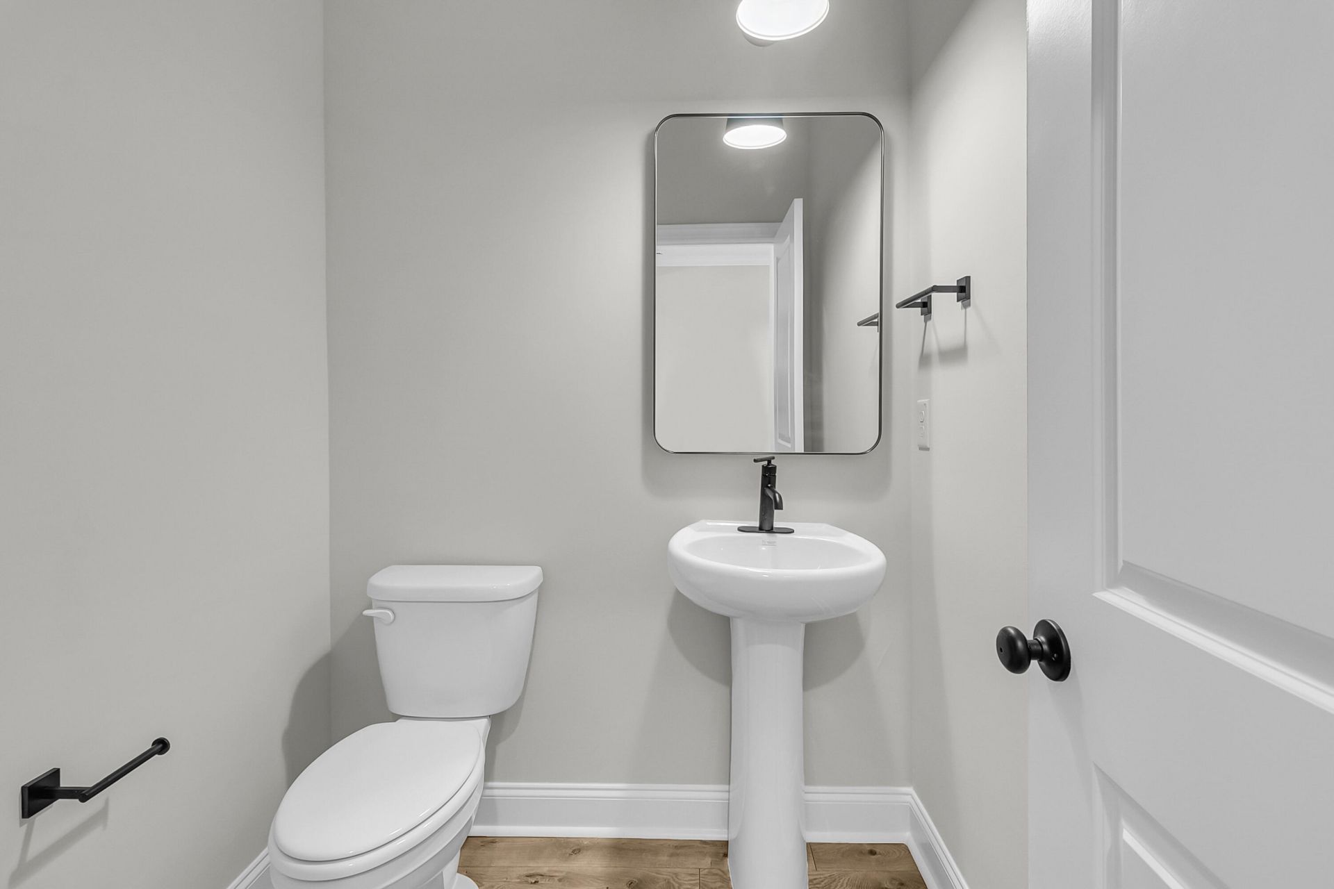 747 Maynard Lane Photo 14